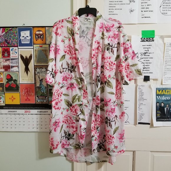 Show Me Your MuMu robe O/S Brie Garden Of Blooms floral rose print open front - Picture 1 of 16